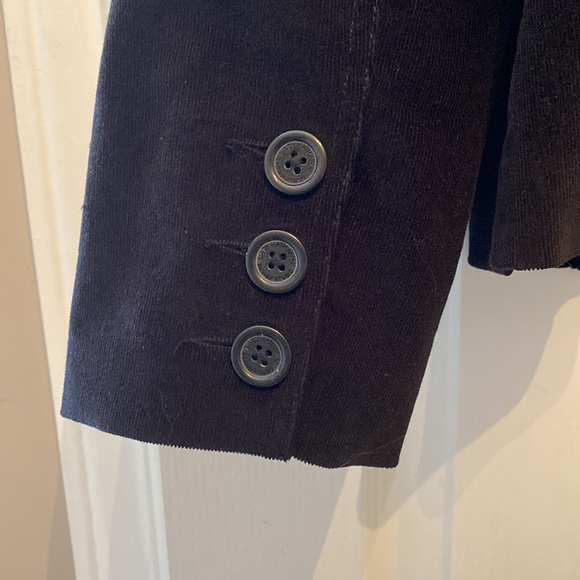 Lady Hathaway Design Black fine corduroy blazer. - Picture 3 of 4